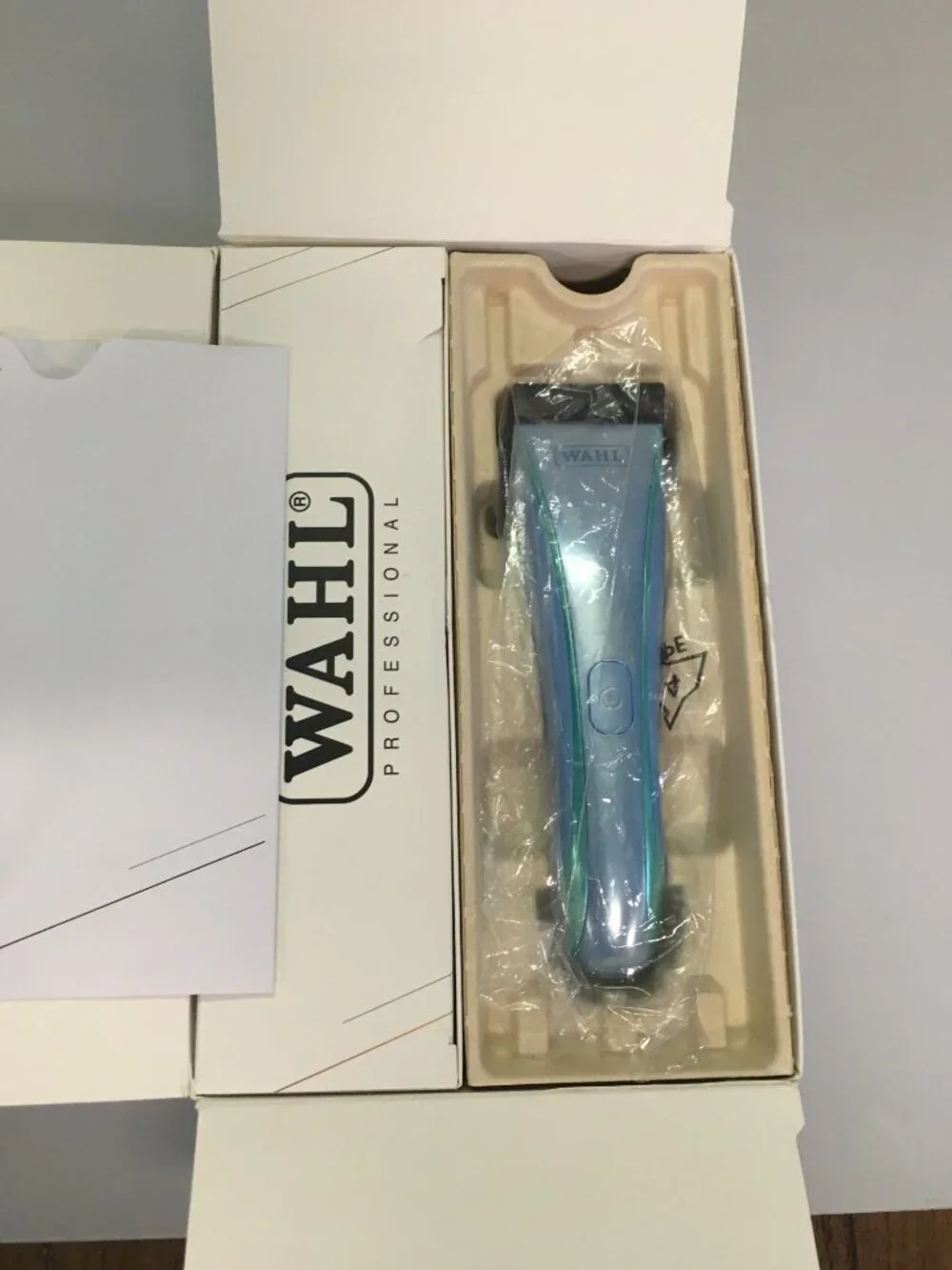 NEW Wahl Motiva2 - Professional Pet Clipper for Pets - Blue Ivy